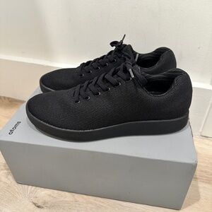 Atoms 000 Black women’s size 10.25 BRAND NEW in box